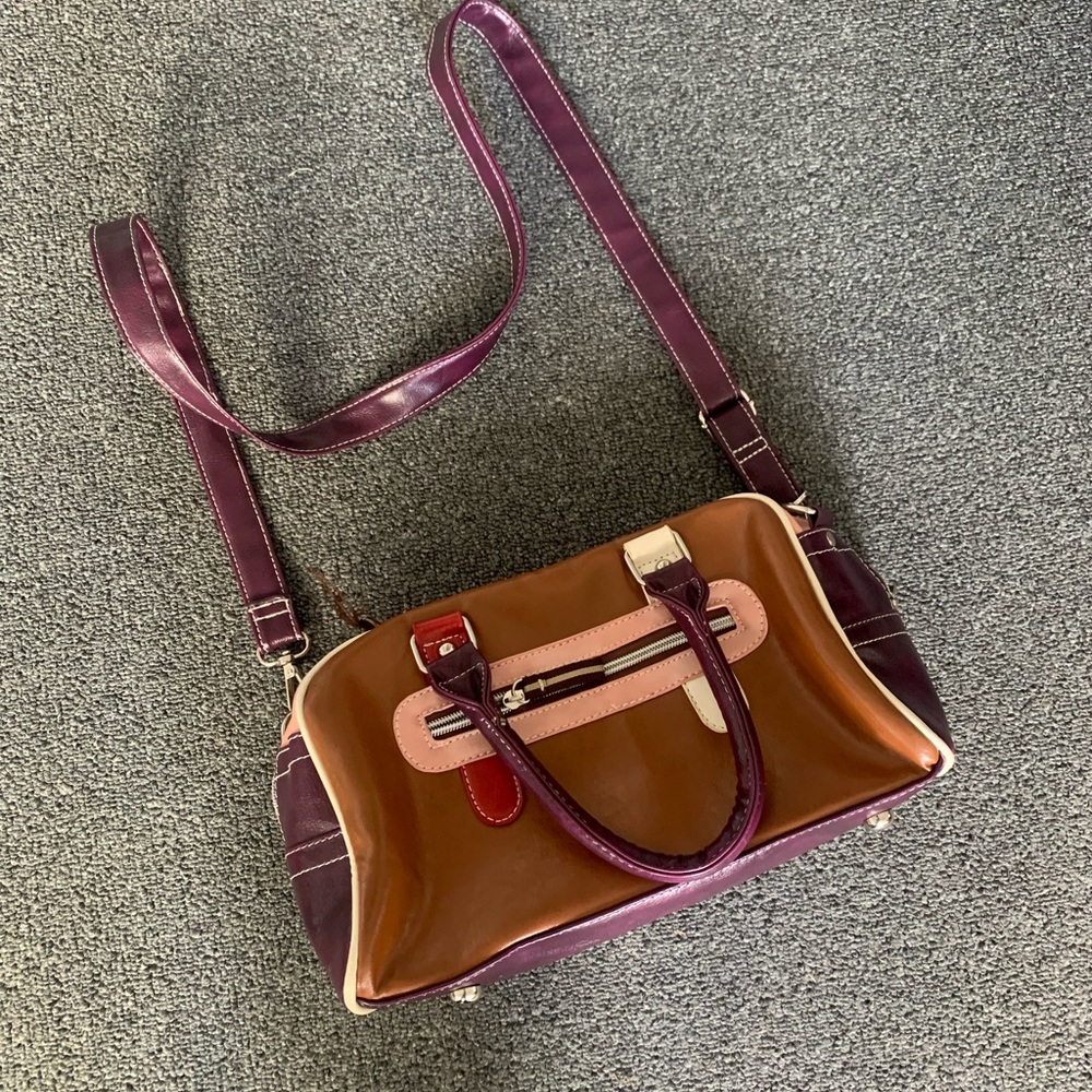 Noi Noi Handbag / Purse